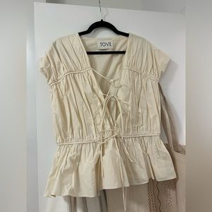 Tove ivory white tie top perfect condition